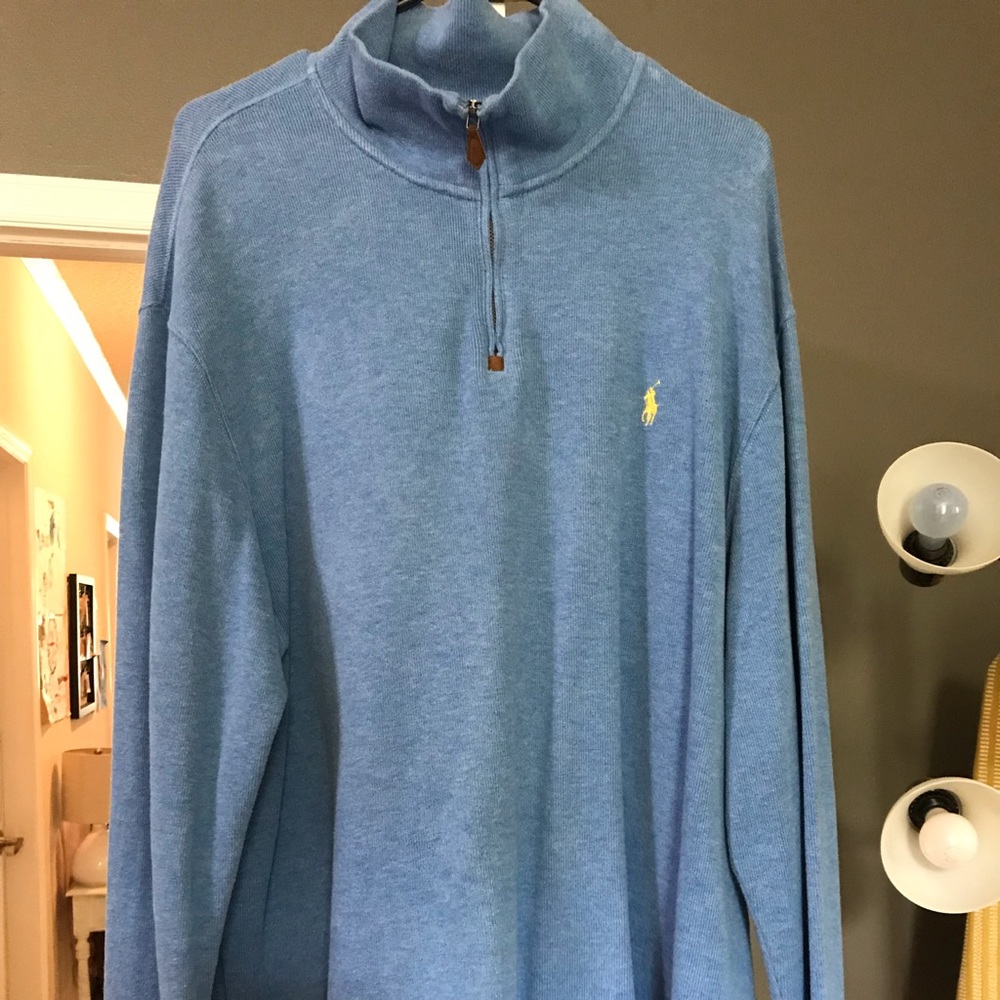 Men’s polo sweater